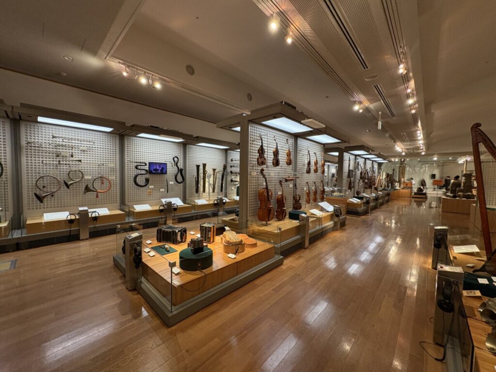 浜松で楽器を“観る・聴く・触れる”　心から音楽に没頭する物語